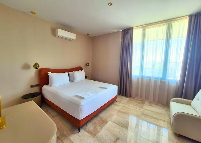 Paradiso Dreams Hotel